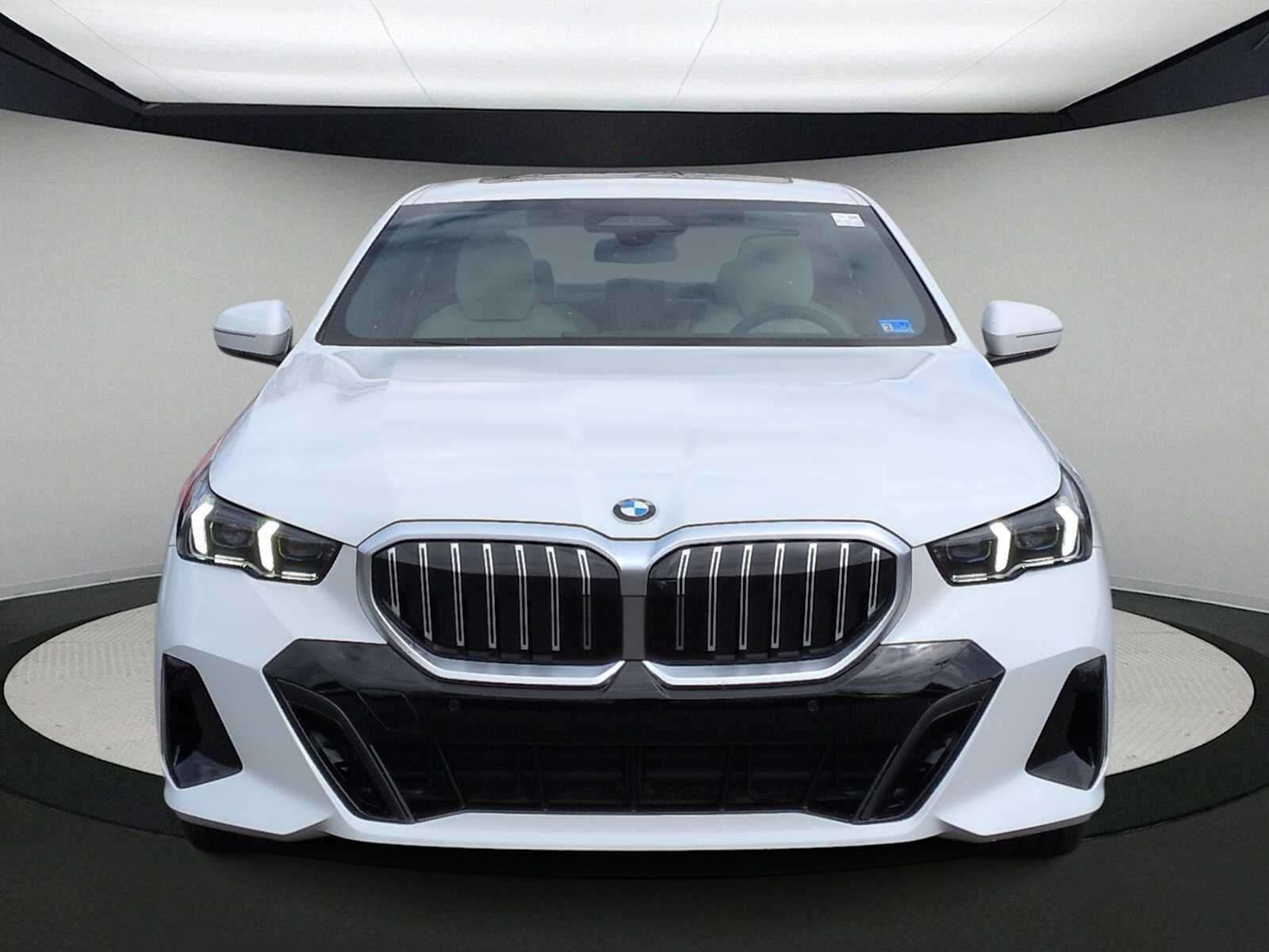 2026 BMW 530i 530i xDrive