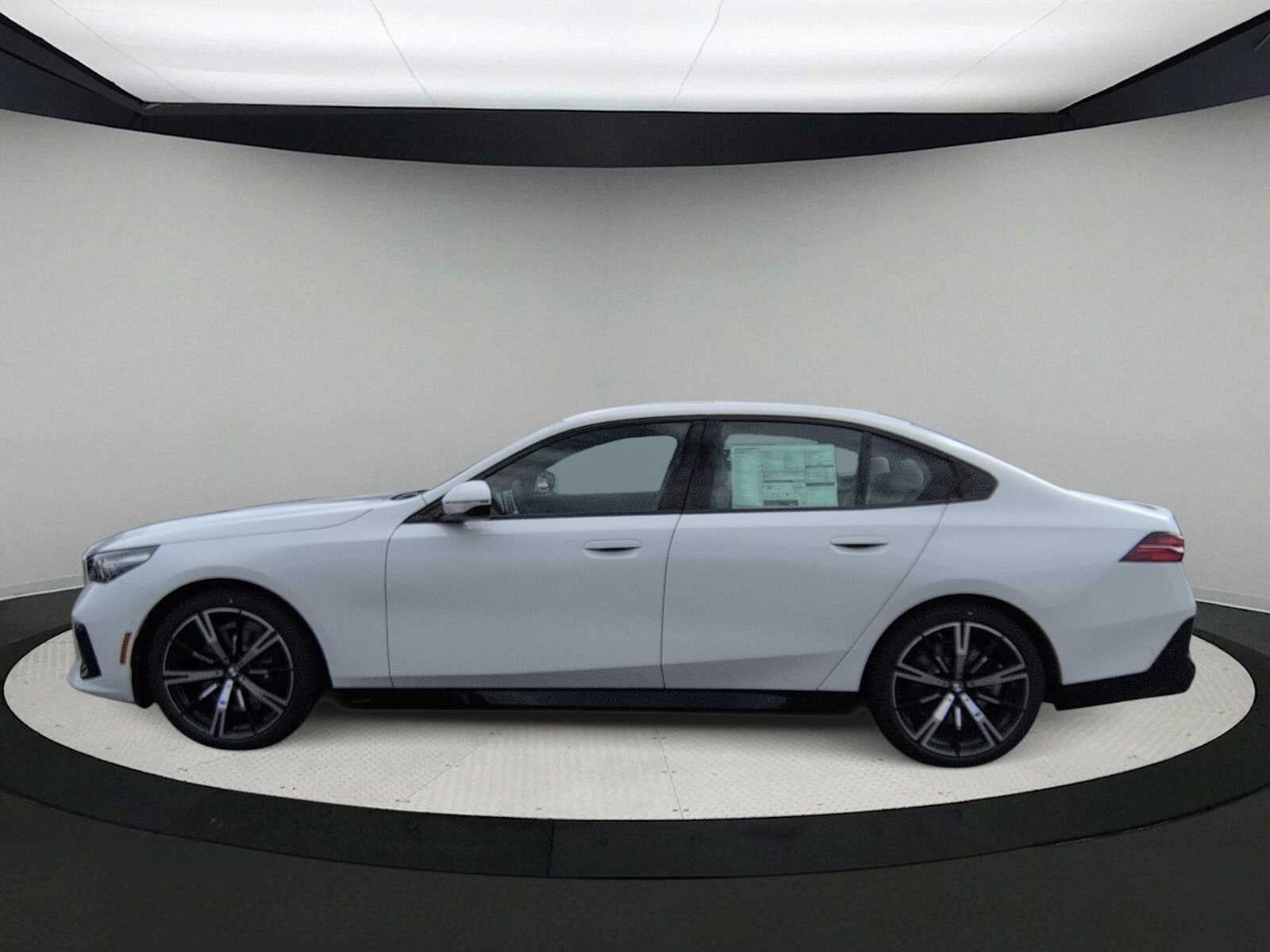 2026 BMW 530i 530i xDrive