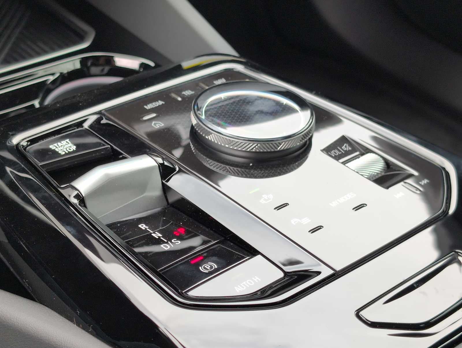 2026 BMW 5 Series 530i xDrive