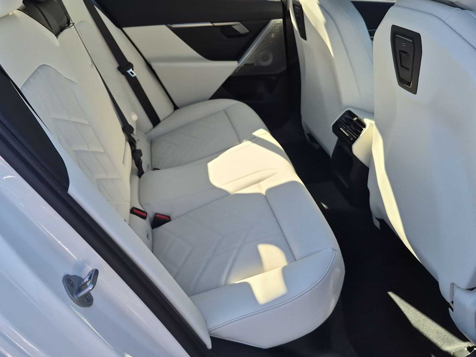 2027 BMW 5 Series 530i xDrive