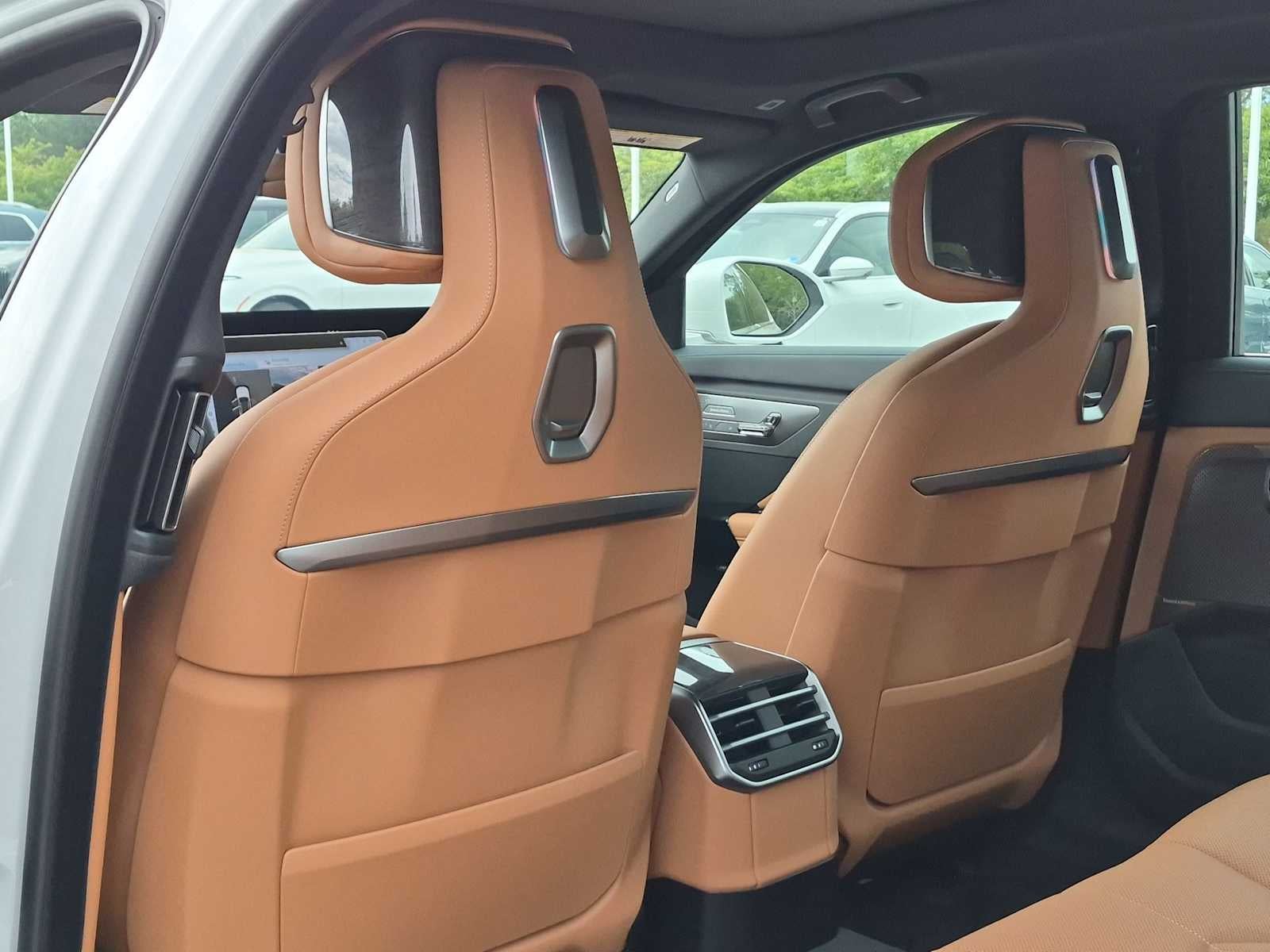 2027 BMW 7 Series 740i xDrive