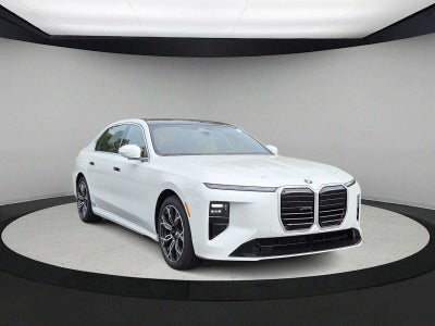 2027 BMW 7 Series 740i xDrive