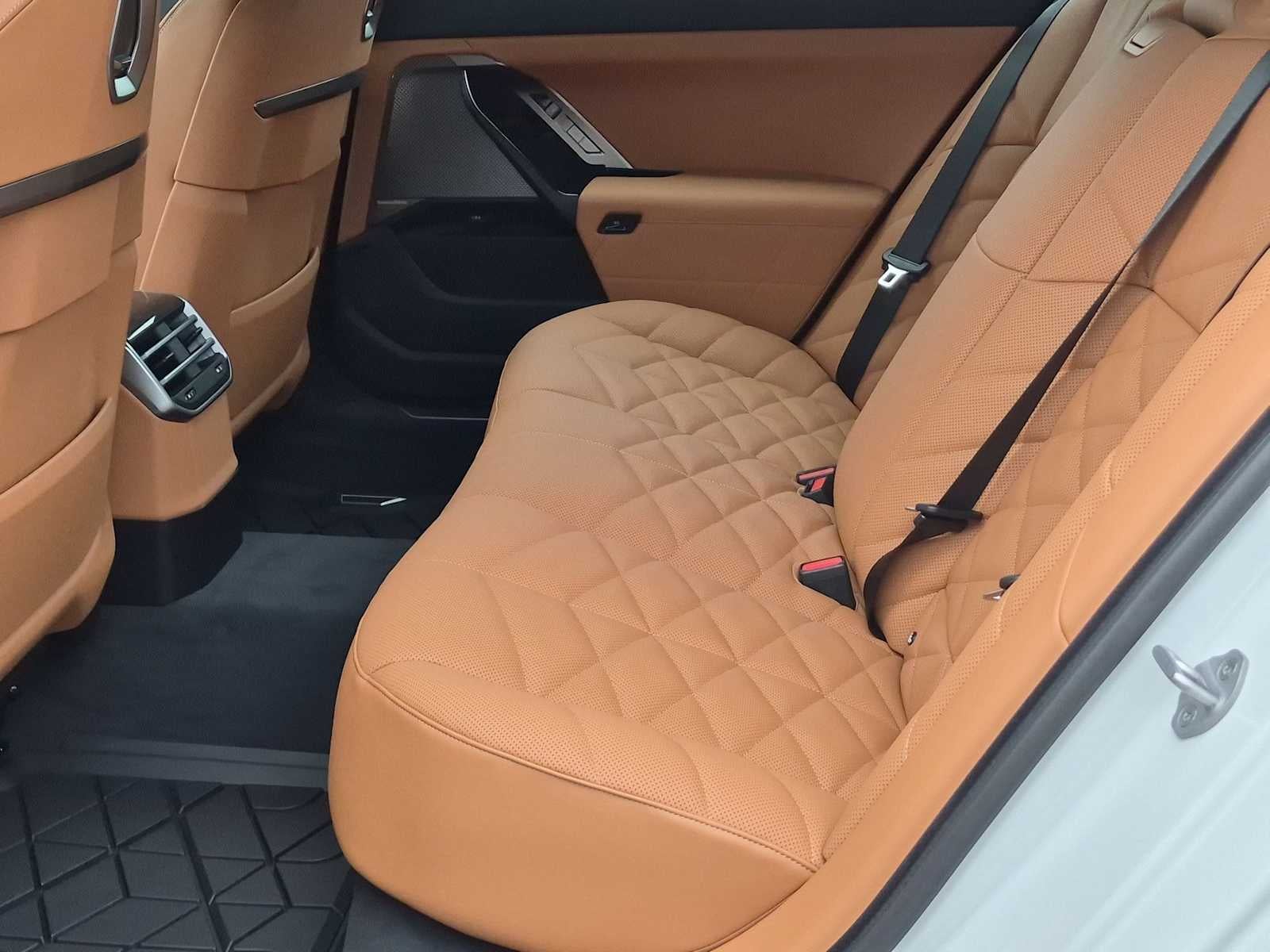 2027 BMW 7 Series 740i xDrive
