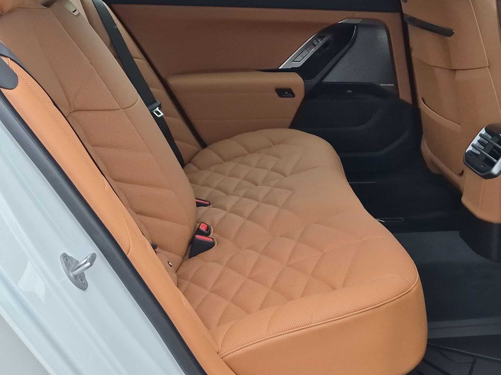 2027 BMW 7 Series 740i xDrive