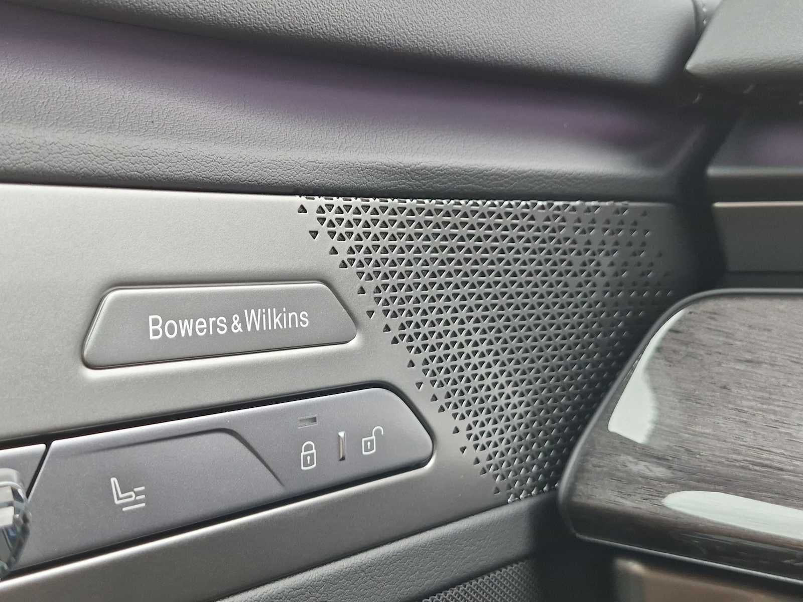 2027 BMW 7 Series 740i xDrive