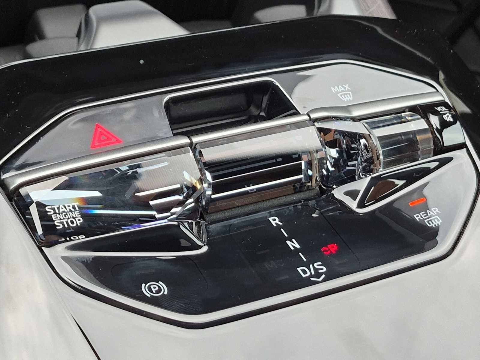 2027 BMW 7 Series 740i xDrive