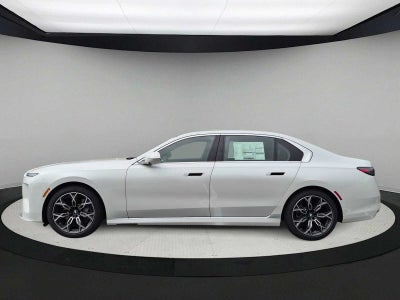 2027 BMW 7 Series 740i xDrive