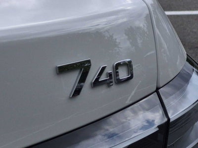 2027 BMW 7 Series 740i xDrive