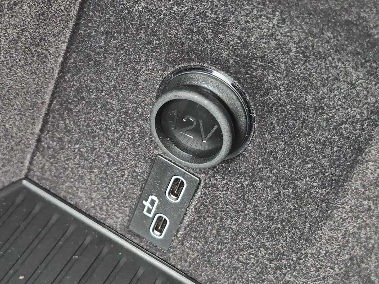 2027 BMW 7 Series 740i xDrive
