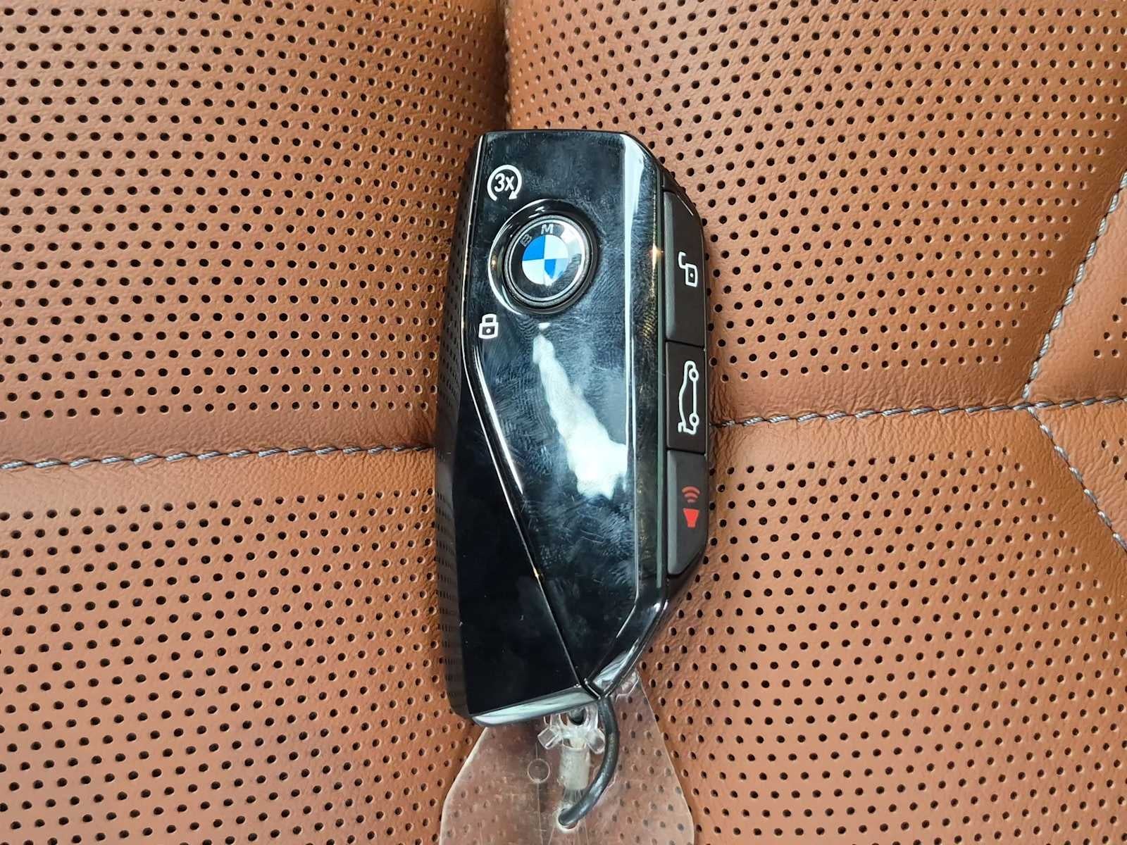 2027 BMW 7 Series 740i xDrive