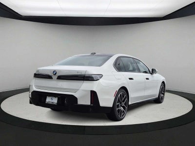 2027 BMW 7 Series 740i xDrive