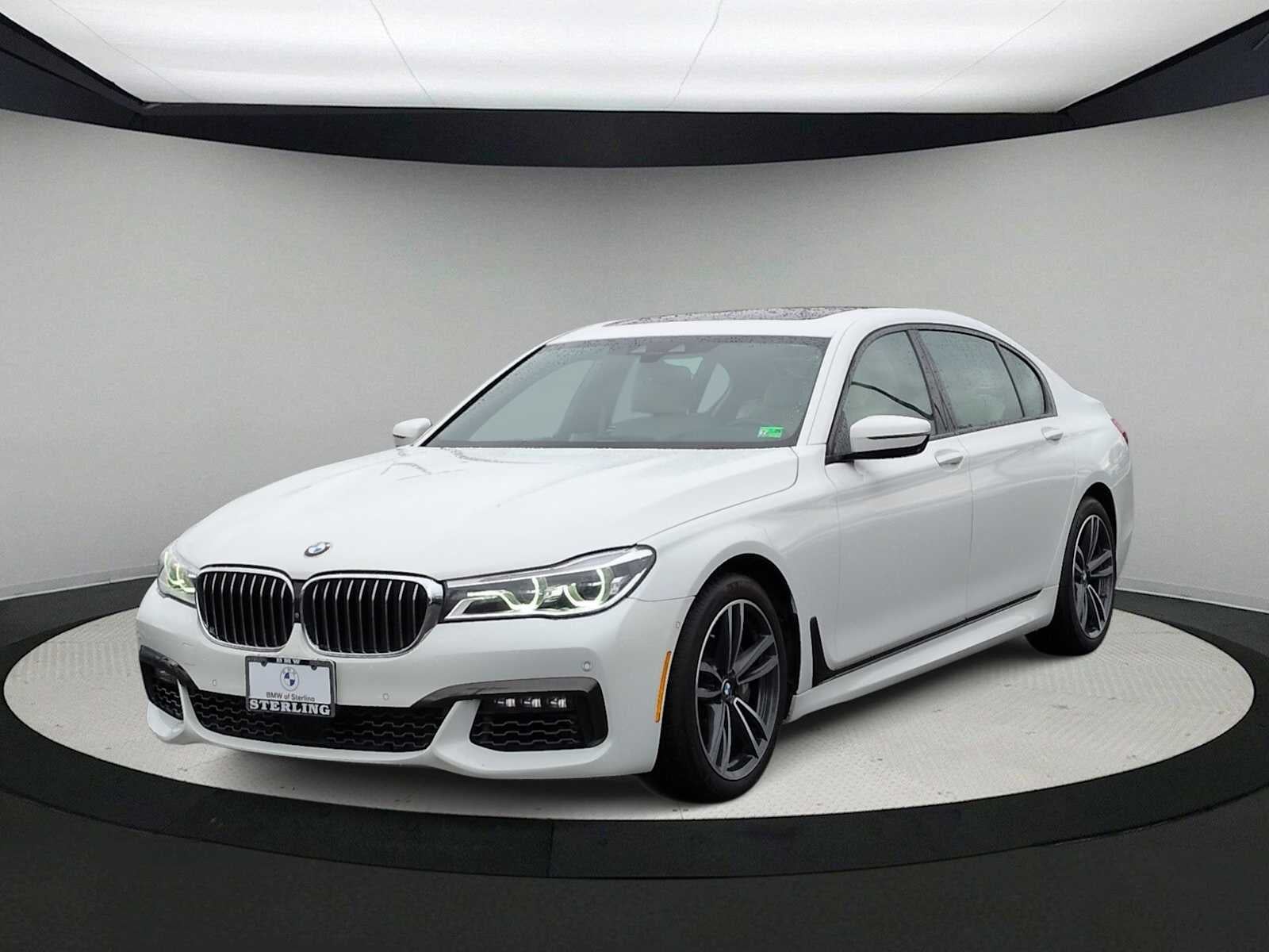2016 BMW 750i 750i