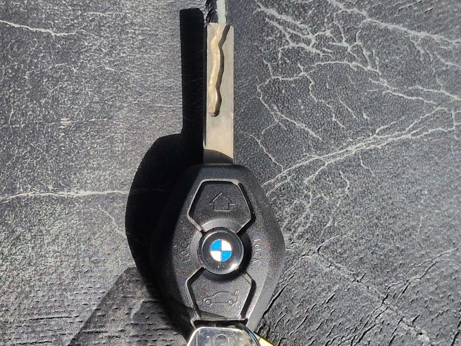 2004 BMW 330Ci 330Ci