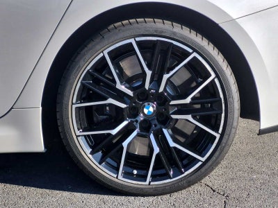 2024 BMW 8 Series M850i