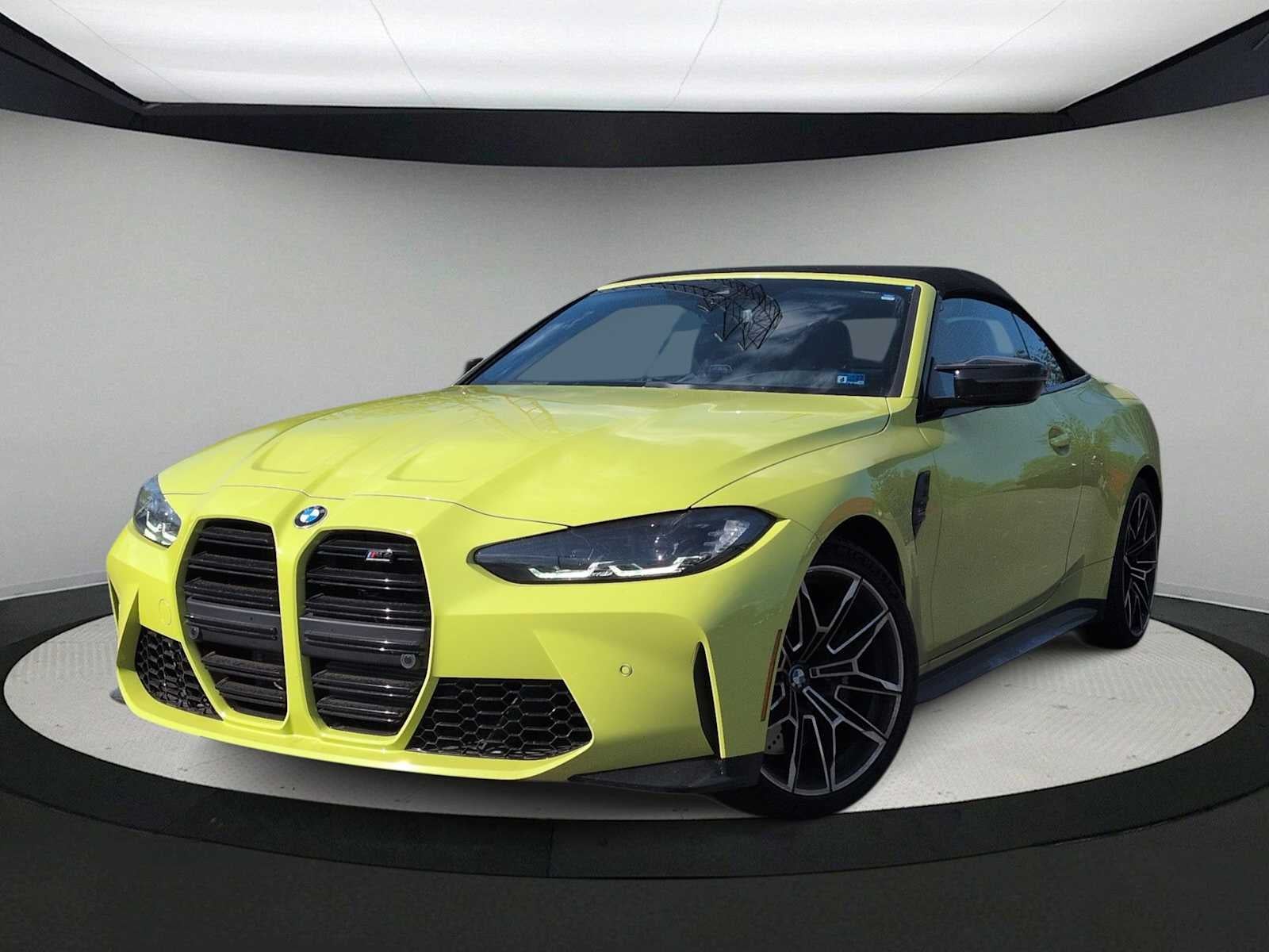 2022 BMW M4 Competition Convertible xDrive's photo
