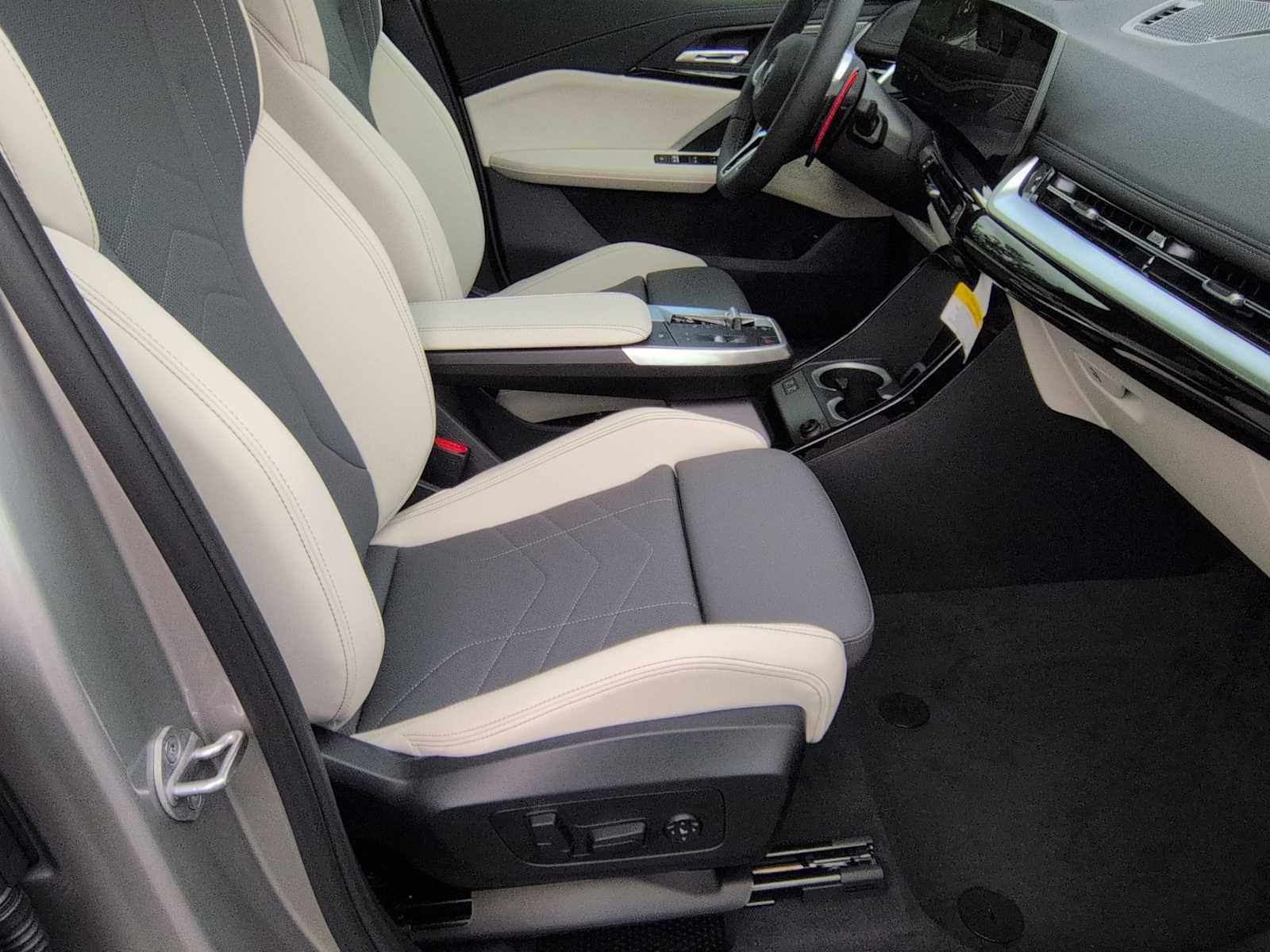 2026 BMW X1 M35i M35i