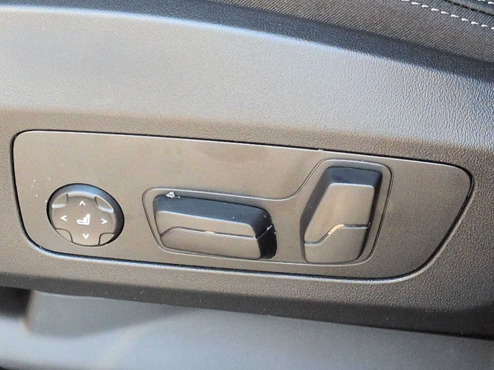 2026 BMW X2 xDrive28i xDrive28i