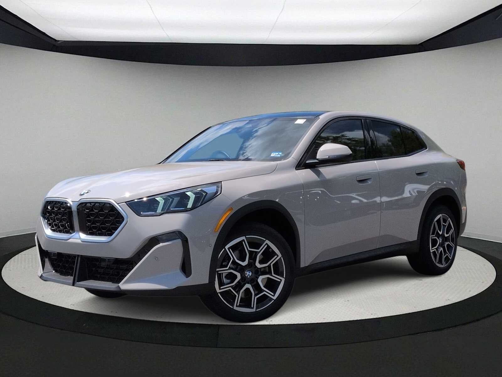2026 BMW X2 xDrive28i's photo