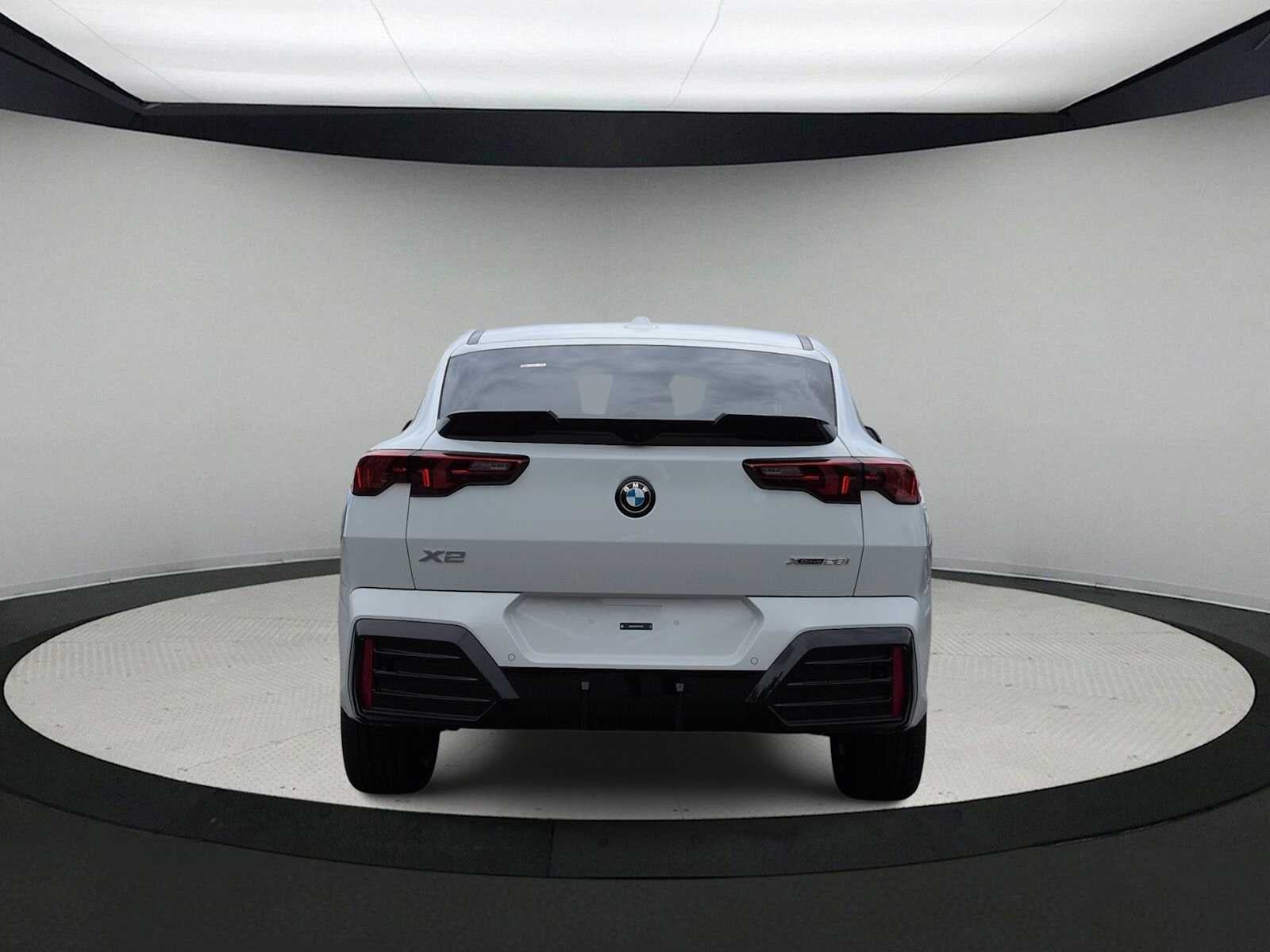 2026 BMW X2 xDrive28i