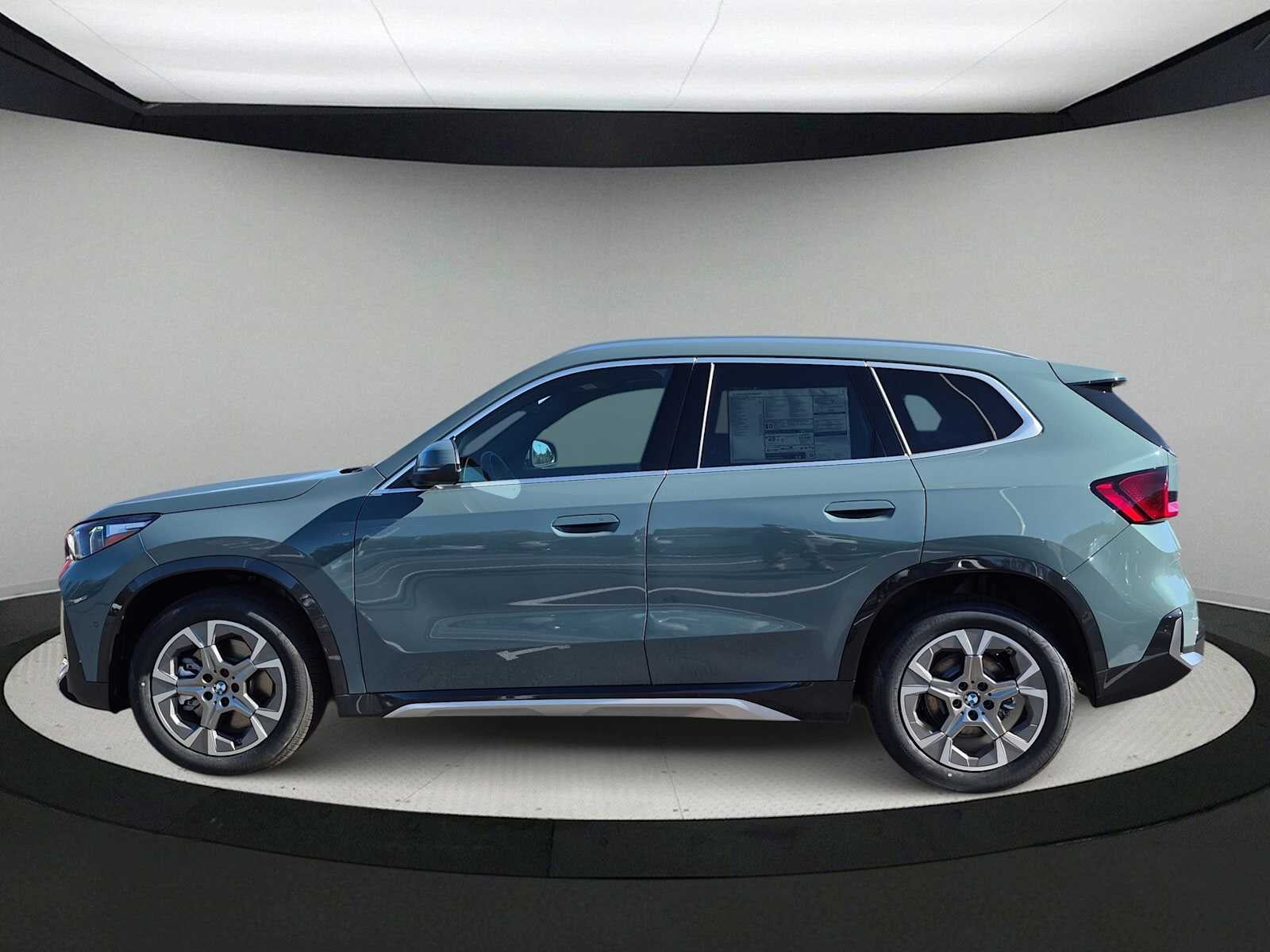 2027 BMW X1 xDrive28i