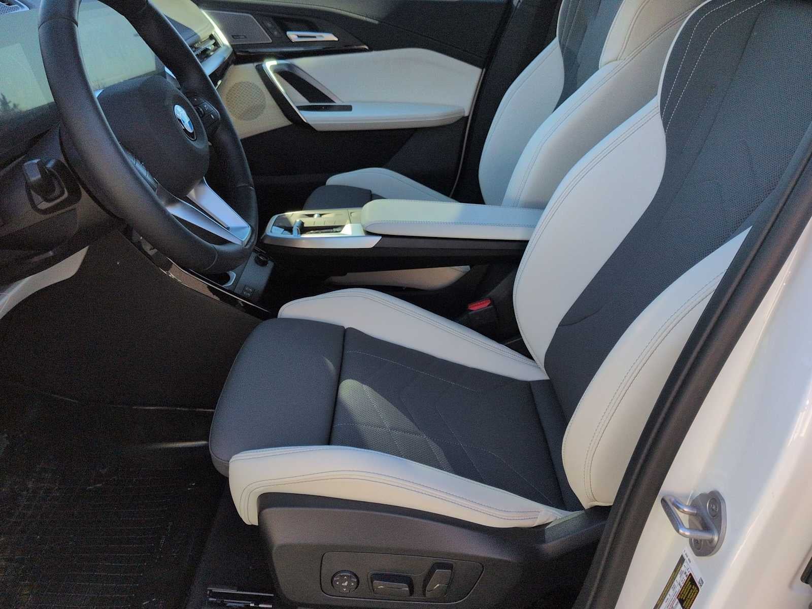 2026 BMW X1 xDrive28i xDrive28i