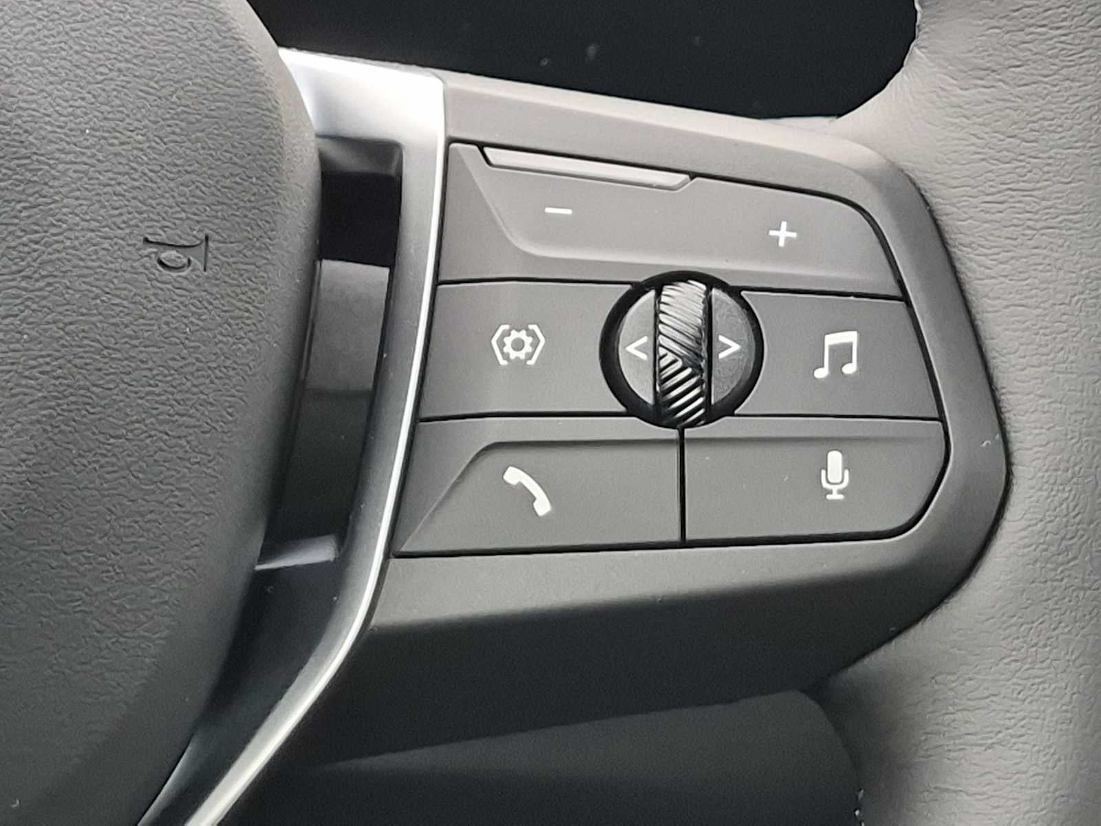 2027 BMW X1 xDrive28i