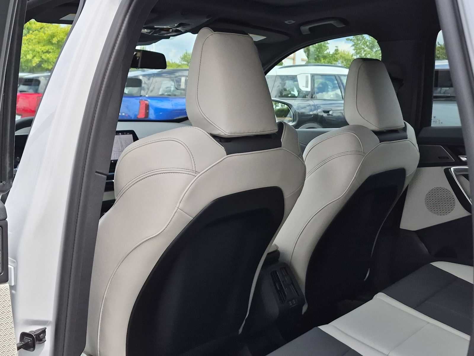 2027 BMW X1 xDrive28i