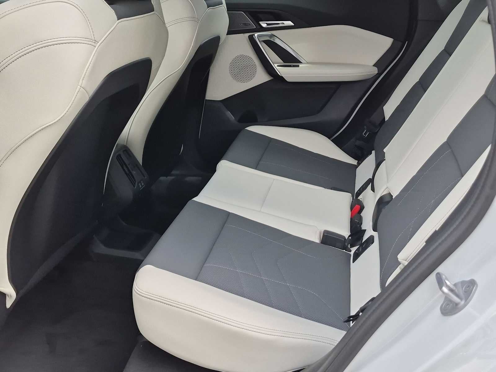 2027 BMW X1 xDrive28i