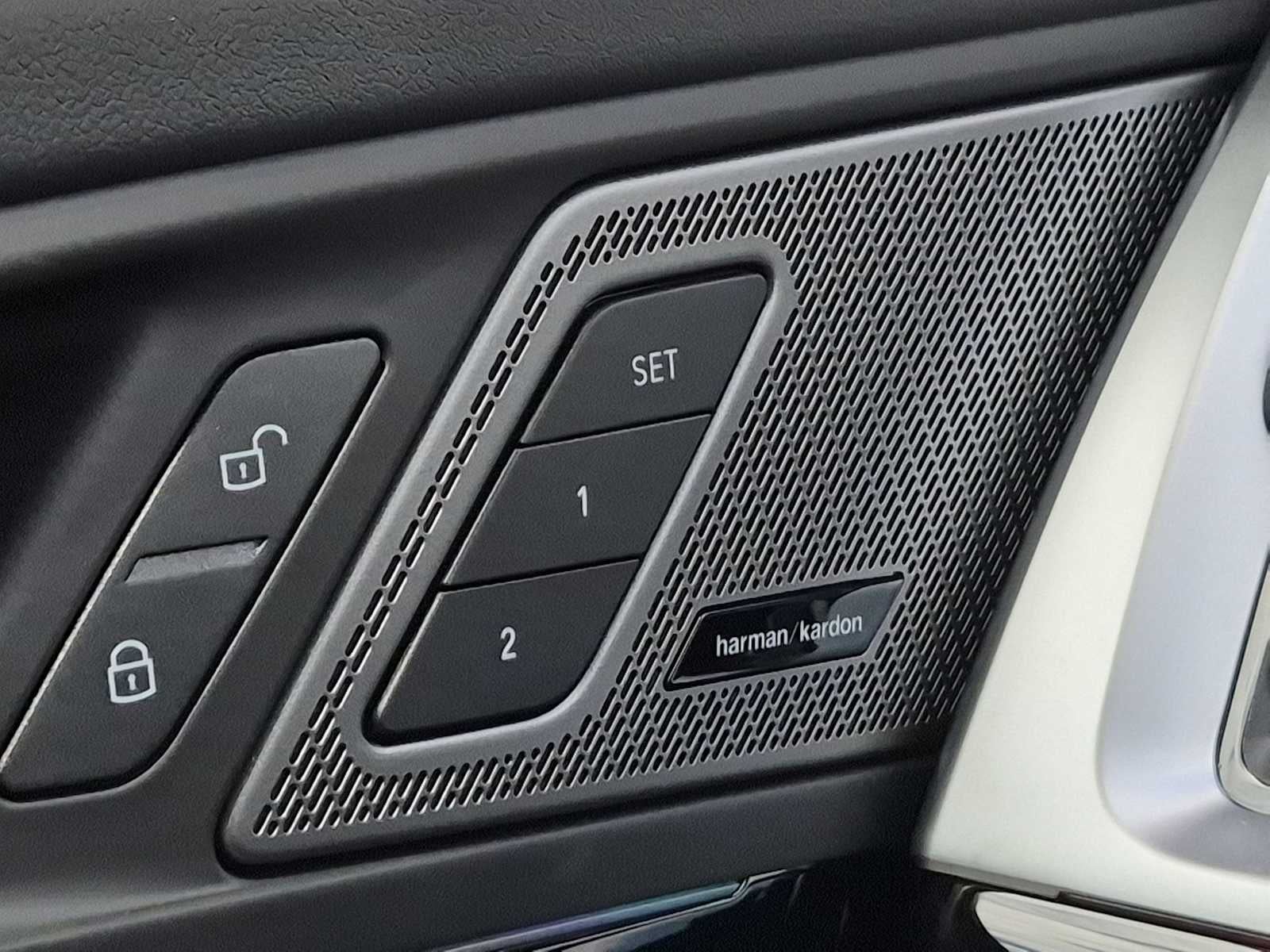 2027 BMW X1 xDrive28i