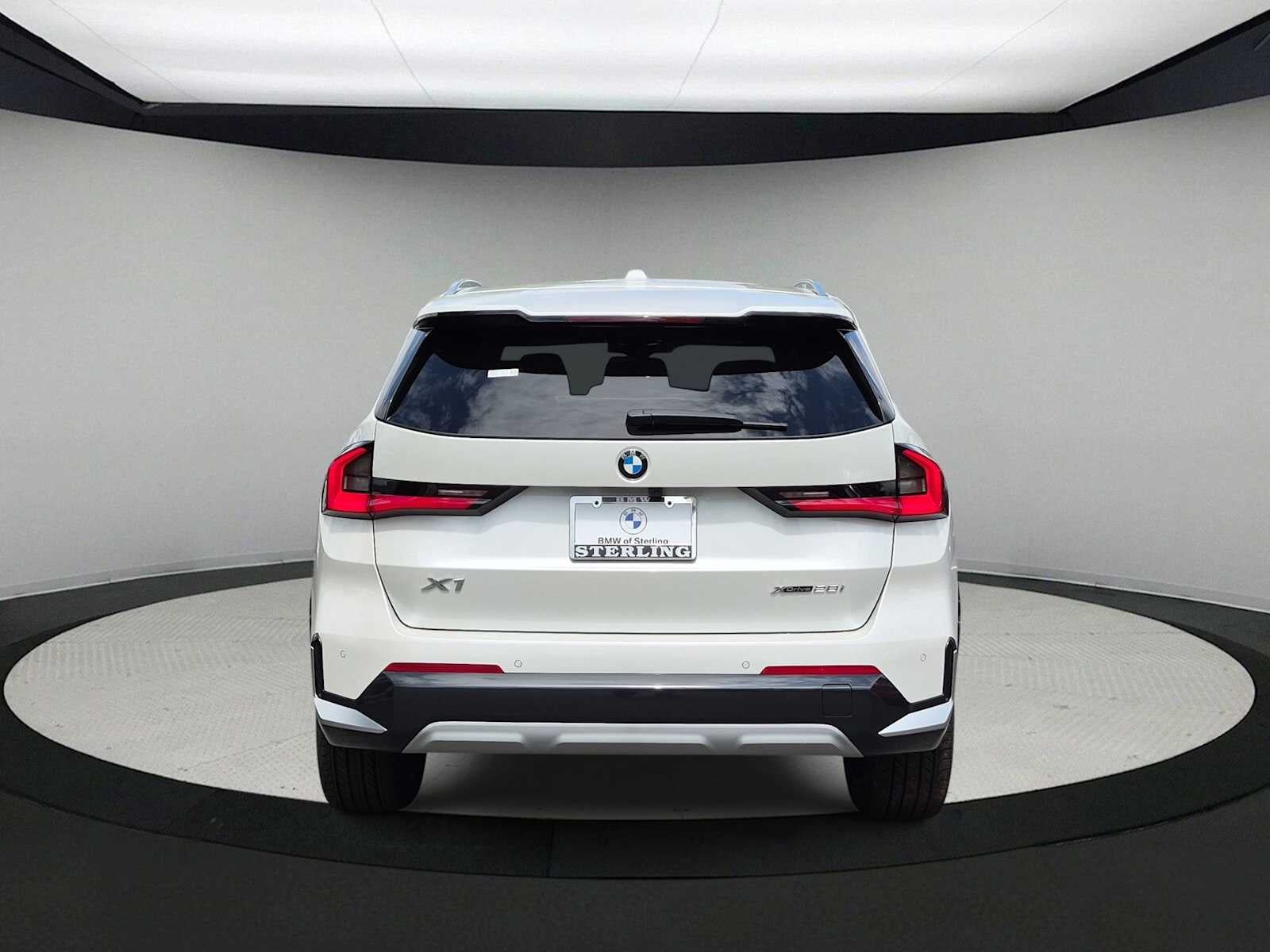 2027 BMW X1 xDrive28i