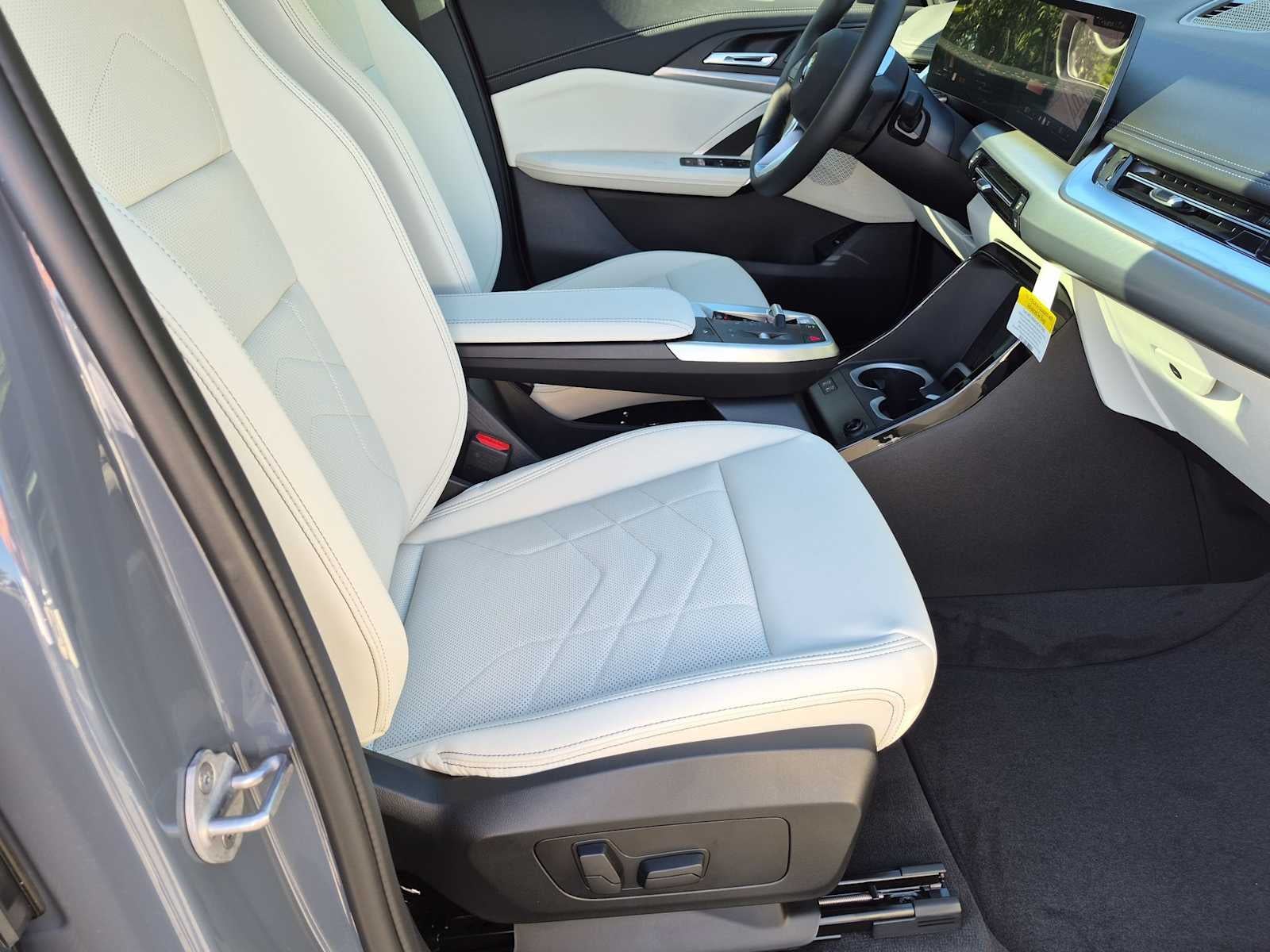 2027 BMW X1 xDrive28i
