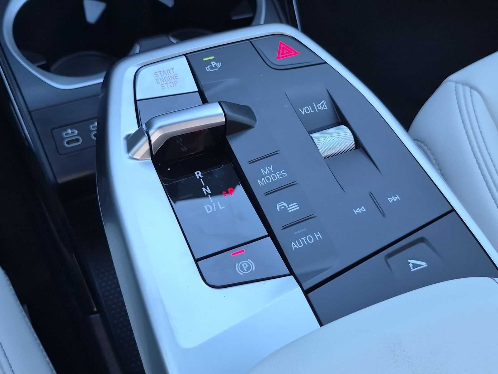 2027 BMW X1 xDrive28i