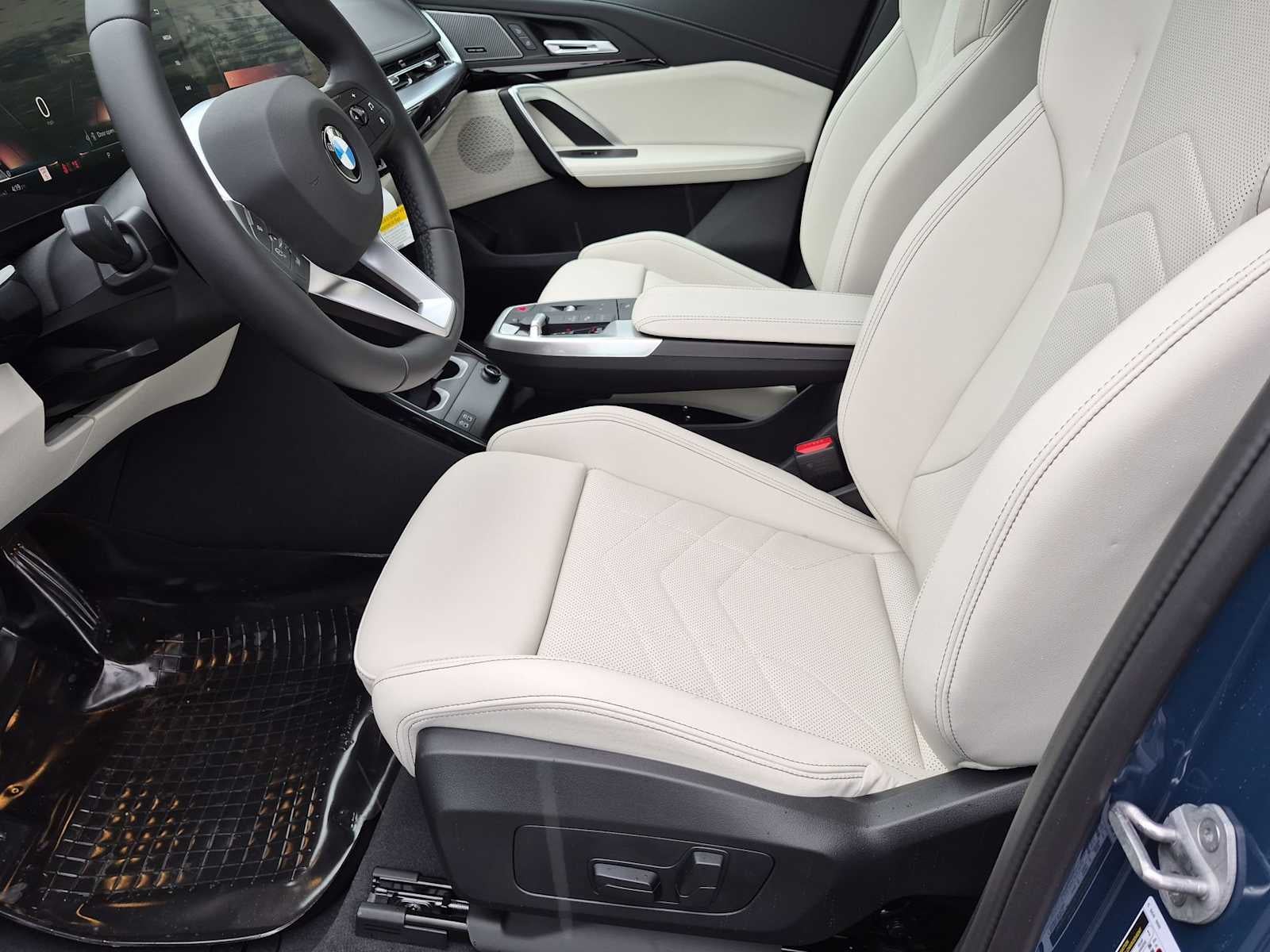 2027 BMW X1 xDrive28i