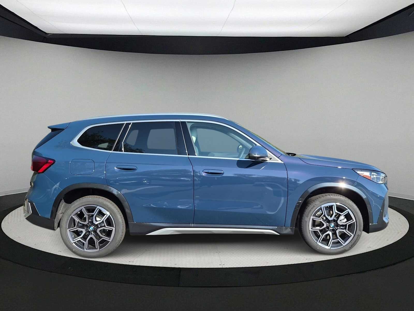 2027 BMW X1 xDrive28i