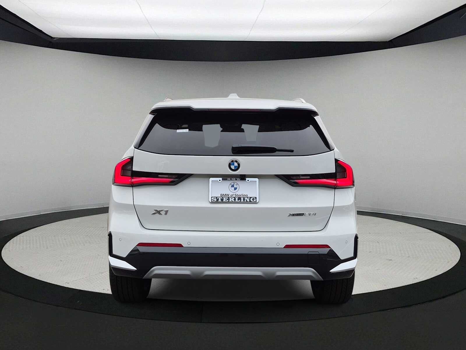2027 BMW X1 xDrive28i