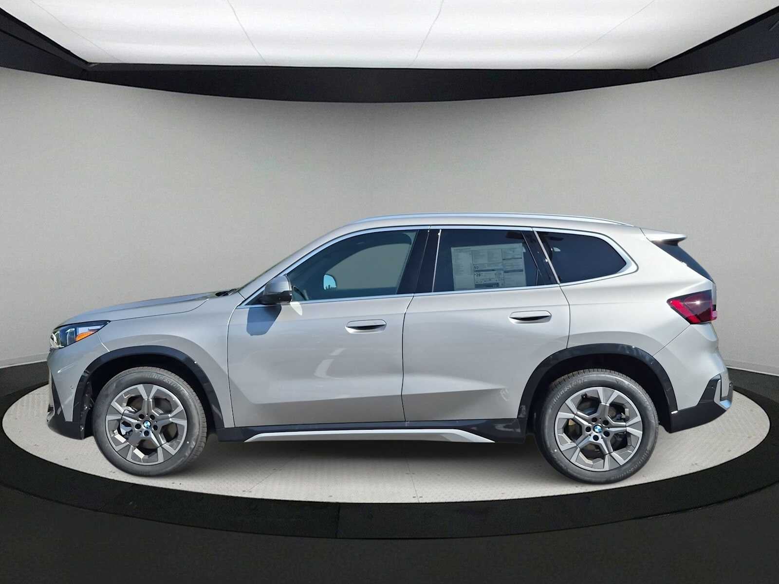2027 BMW X1 xDrive28i