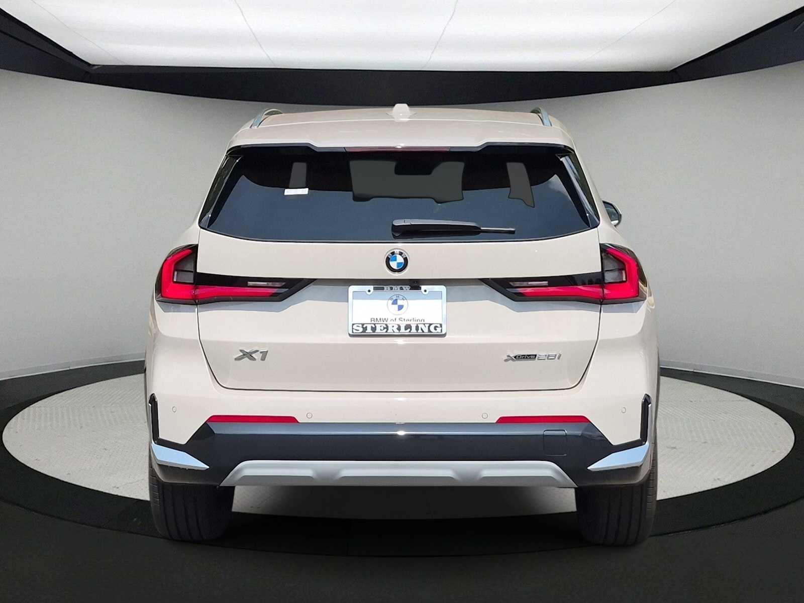 2027 BMW X1 xDrive28i