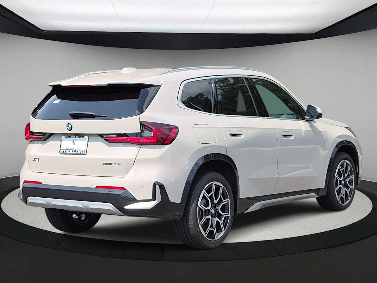 2027 BMW X1 xDrive28i