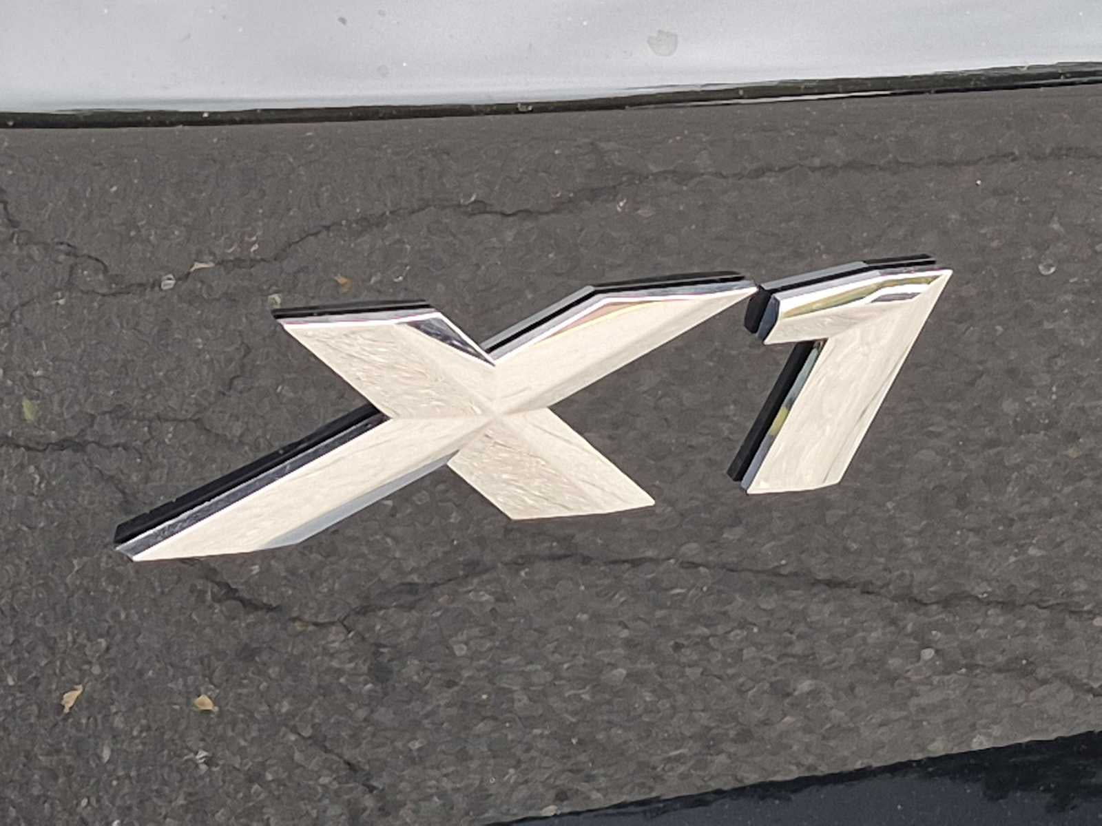 2027 BMW X1 xDrive28i