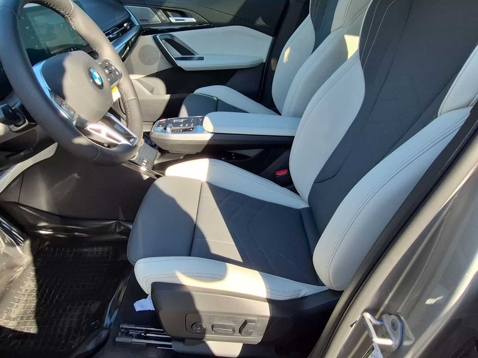 2027 BMW X1 xDrive28i