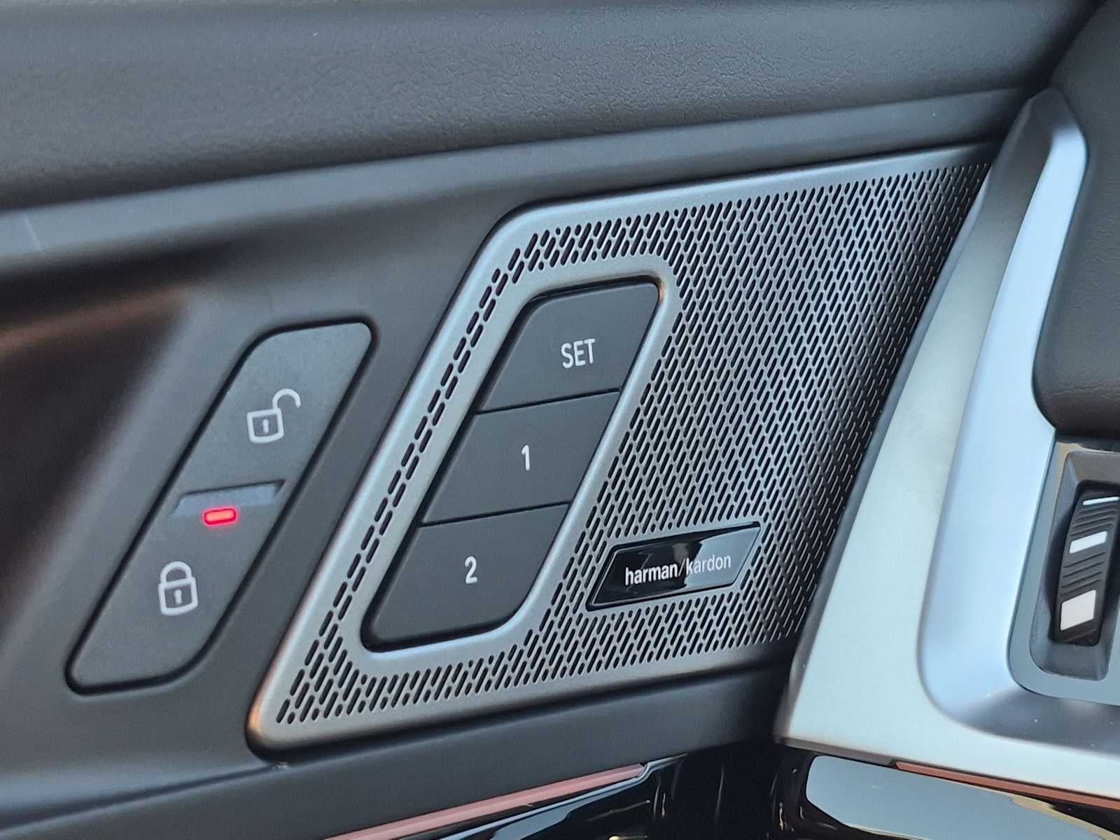 2027 BMW X1 xDrive28i
