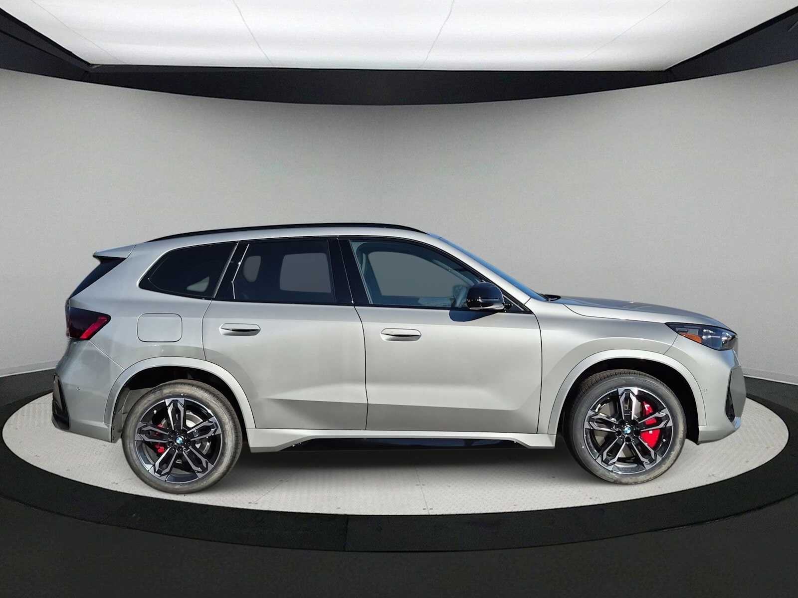 2027 BMW X1 xDrive28i