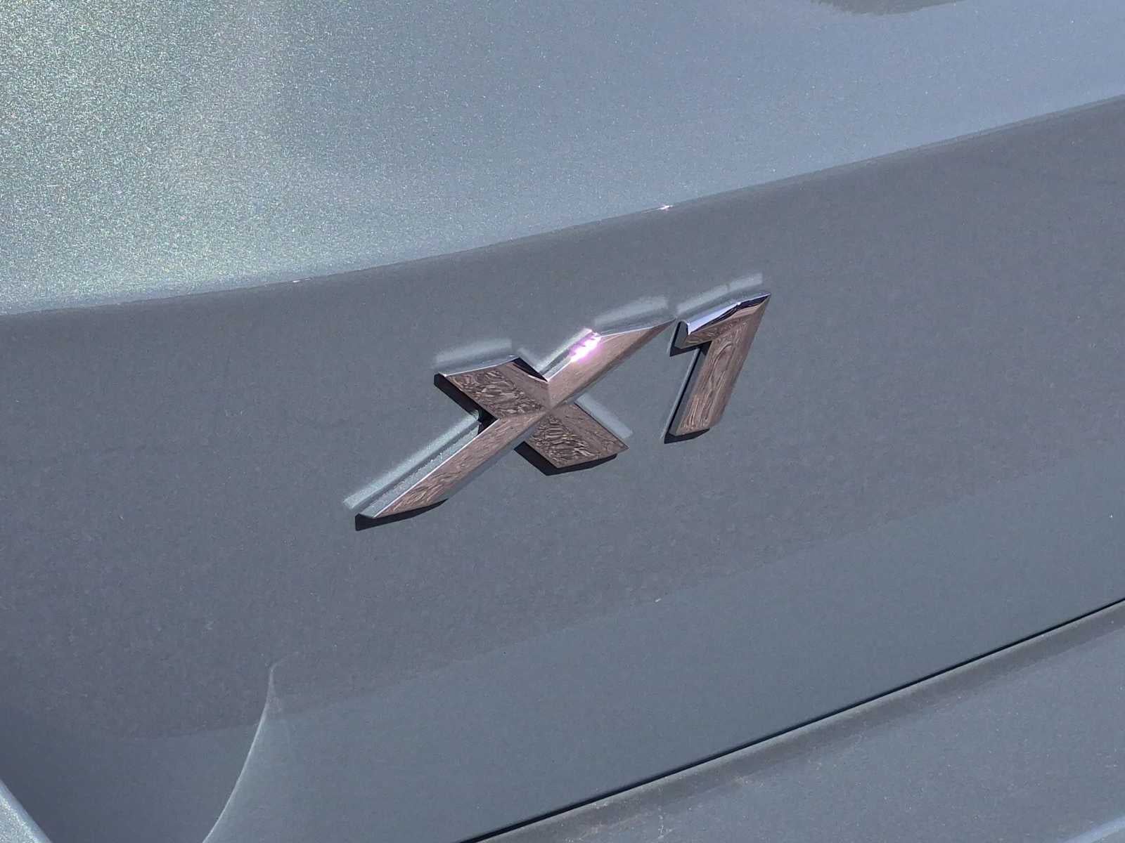 2027 BMW X1 xDrive28i