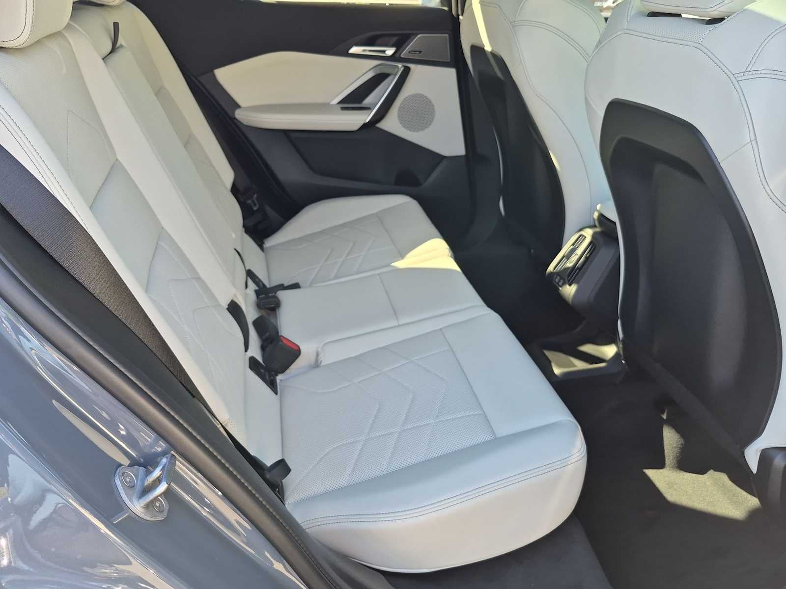 2027 BMW X2 M35i