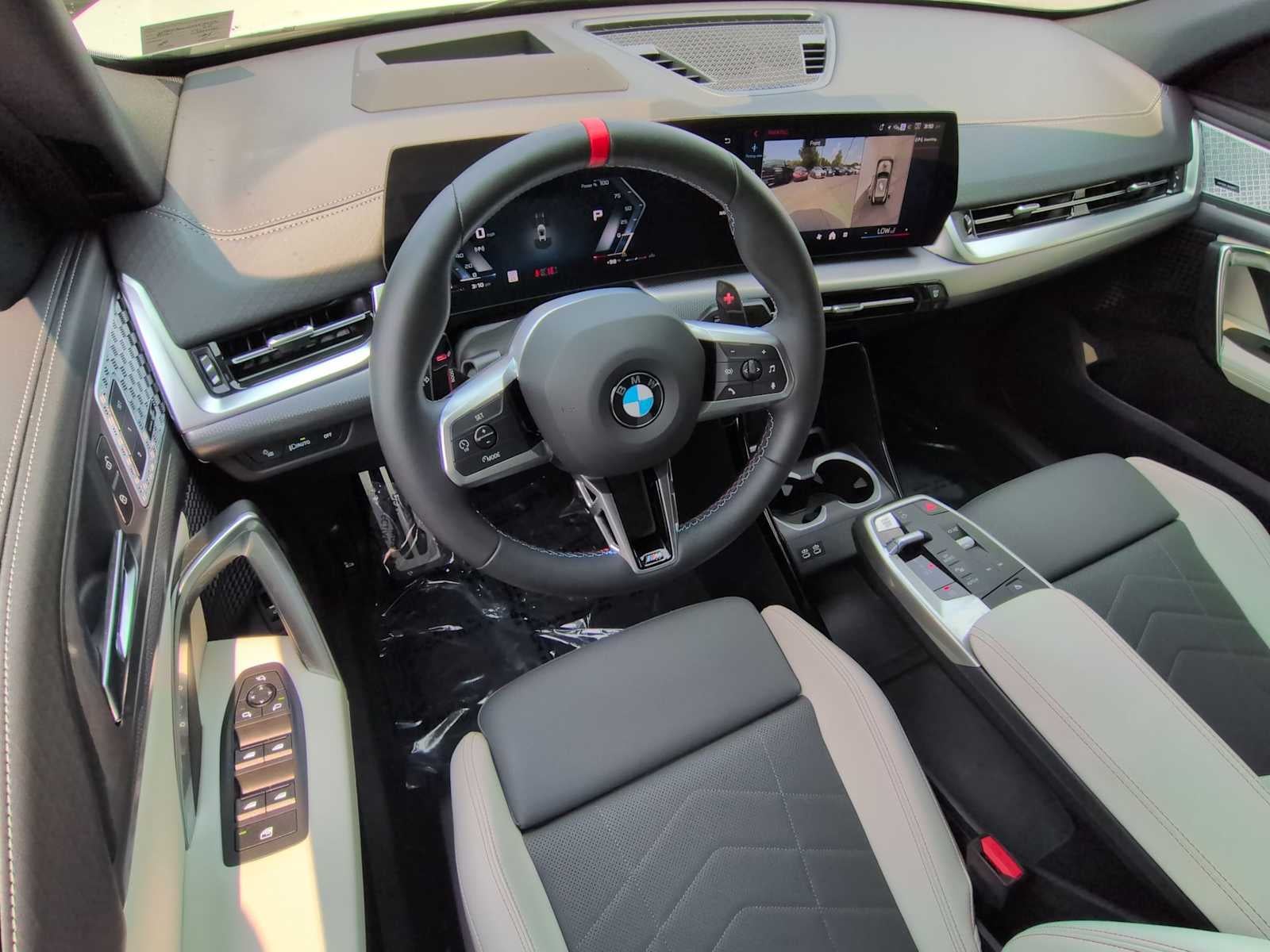2025 BMW X2 M35i
