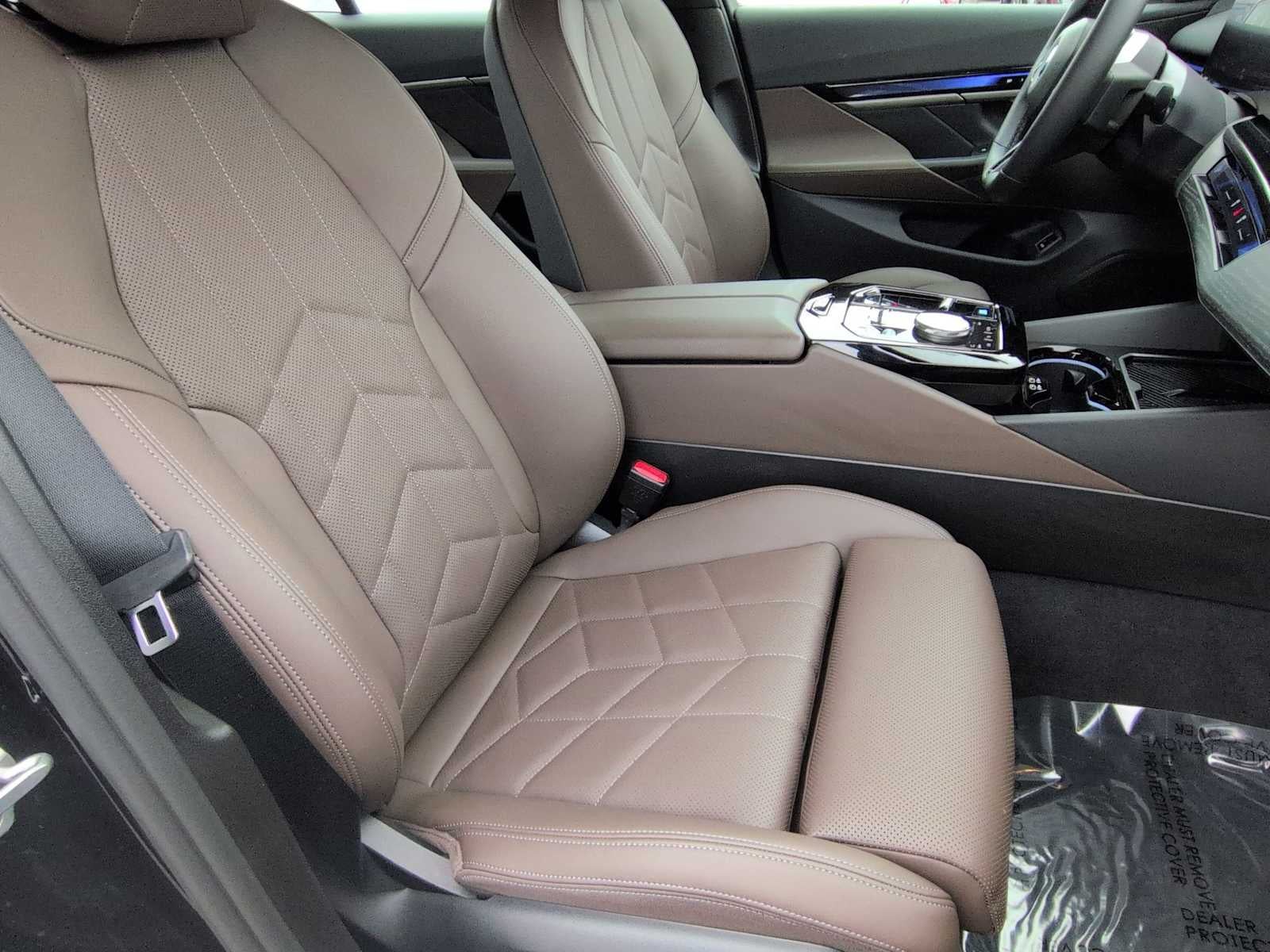 2025 BMW i5 xDrive40 xDrive40