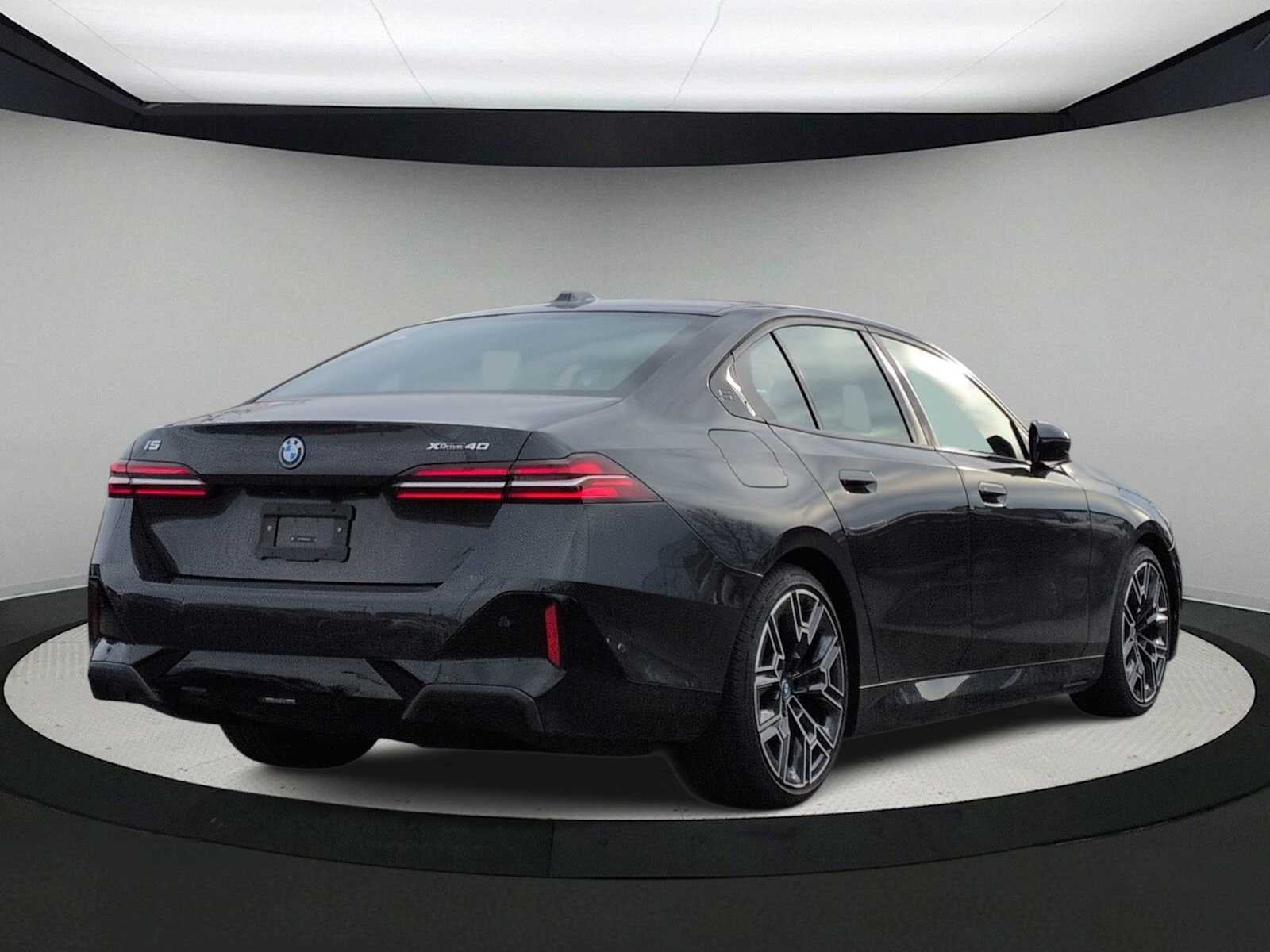 2025 BMW i5 xDrive40 xDrive40