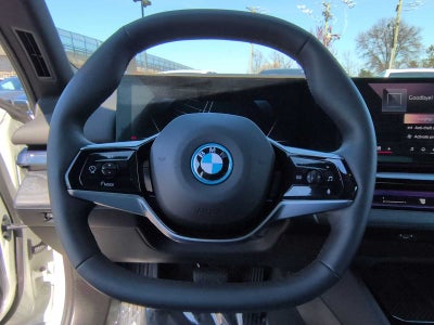 2025 BMW i5 xDrive40