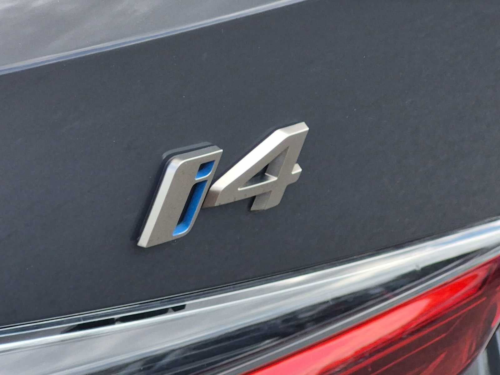 2024 BMW i4 M50