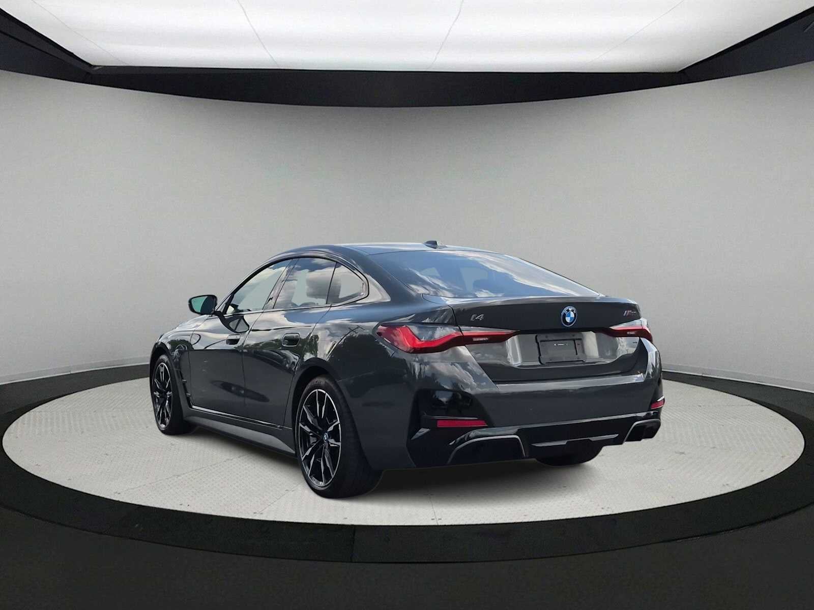 2024 BMW i4 M50